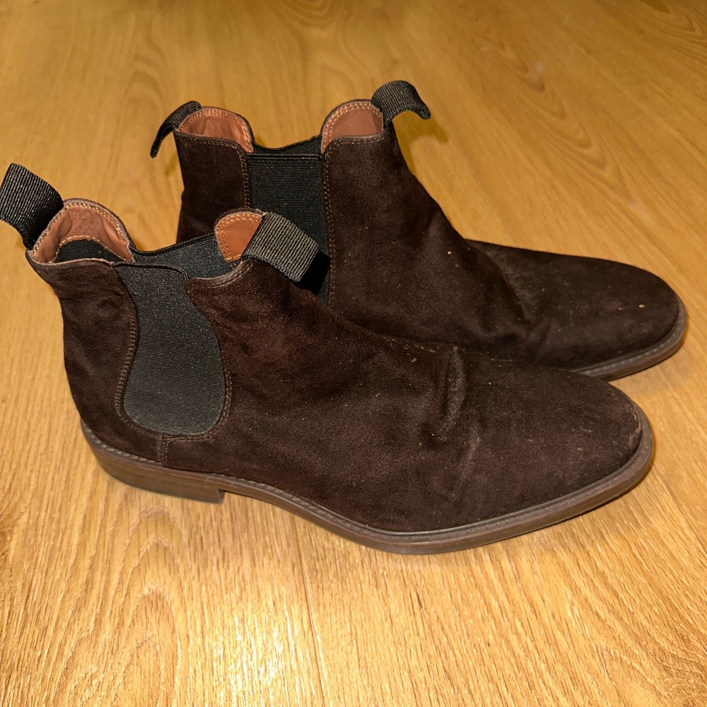 Men's Brown Suede Boots